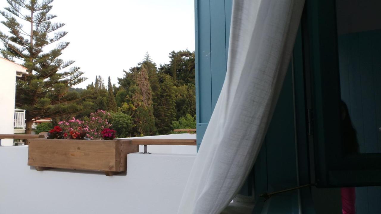 Aparthotel Vesper à Kokkari Extérieur photo